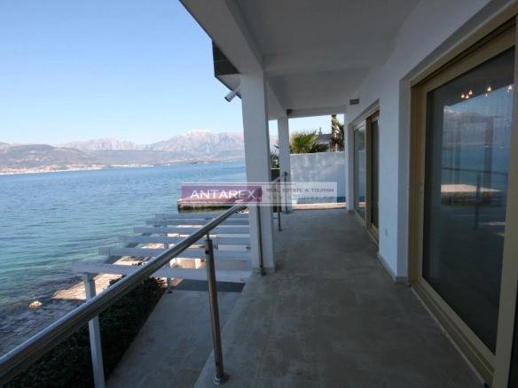 Kuća 300 m² – Krašići, Tivat — fotografija 6