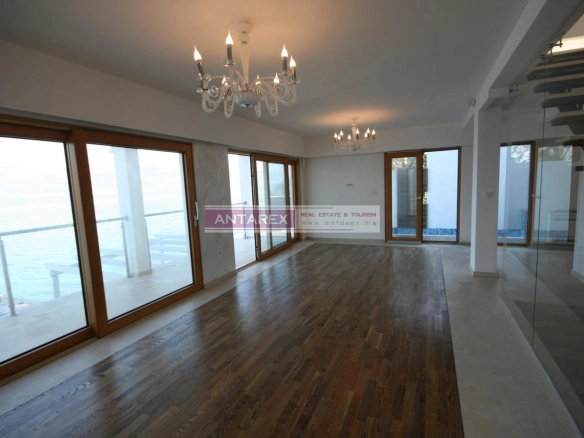 Kuća 300 m² – Krašići, Tivat — fotografija 13