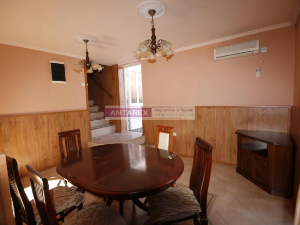 Kuća 120 m² – Tivat — fotografija 2