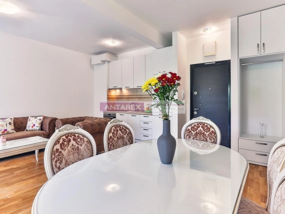 Dvosoban stan 90 m² – Rafailovići, Budva — fotografija 2