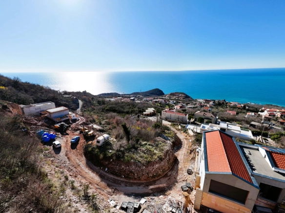 Plac 1.261 m² – Blizikuće, Budva — fotografija 2