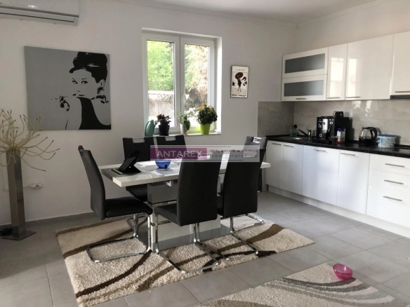 Kuća 288 m² – Donja Lastva, Tivat — fotografija 5