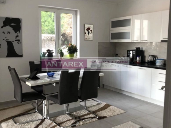 Kuća 288 m² – Donja Lastva, Tivat — fotografija 8