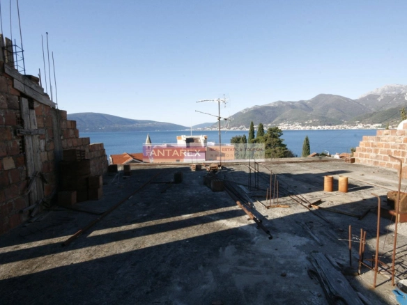 Kuća 270 m² – Donja Lastva, Tivat — fotografija 2