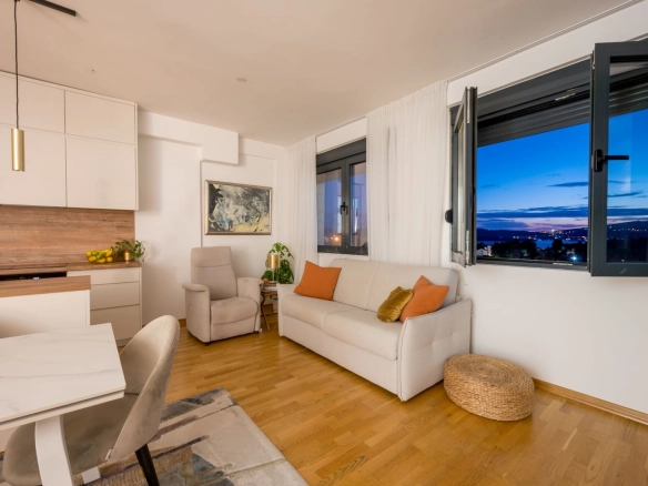 Dvosoban stan 63 m² – Tivat — fotografija 19