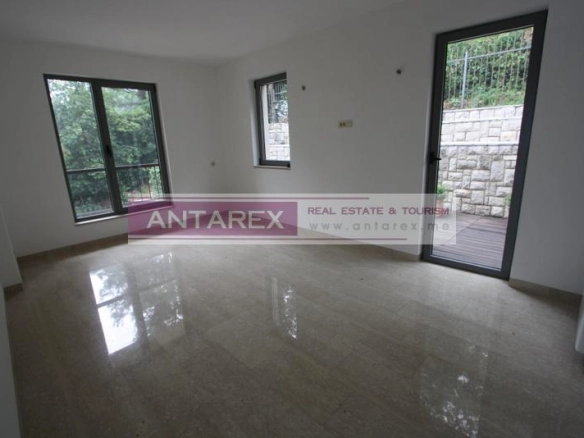 Kuća 520 m² – Muo, Kotor — fotografija 8