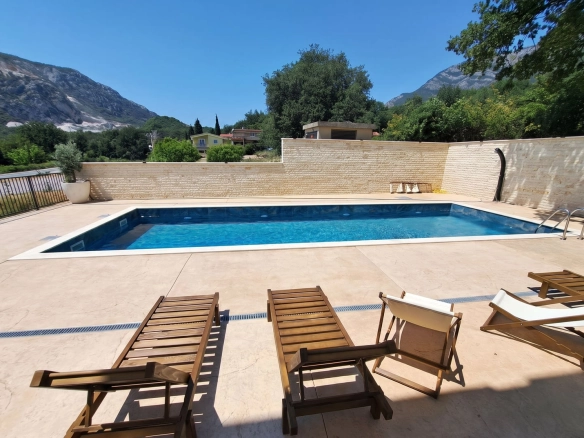 Stan 55 m² – Sutomore, Bar — fotografija 12