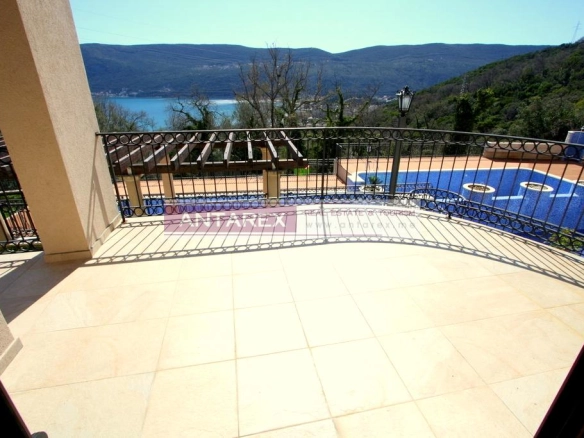Jednosoban stan 79 m² – Herceg Novi — fotografija 3