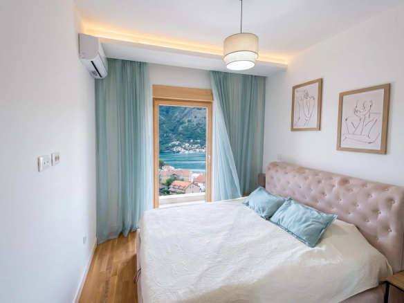 Dvosoban stan 62 m² – Dobrota, Kotor — fotografija 4