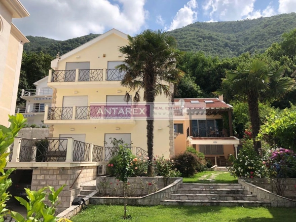 Kuća 390 m² – Stoliv, Kotor — fotografija 2