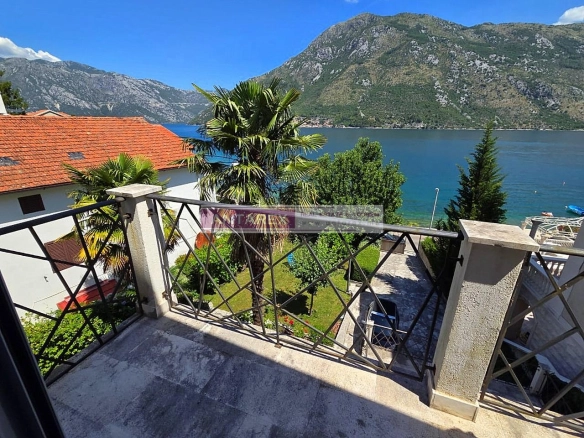 Kuća 390 m² – Stoliv, Kotor — fotografija 6
