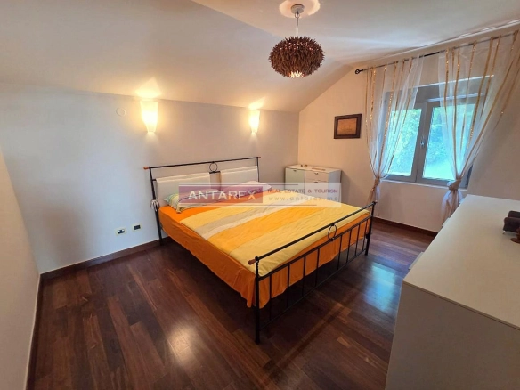 Kuća 390 m² – Stoliv, Kotor — fotografija 8