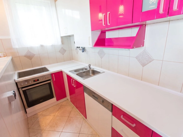 Trosoban stan 90 m² – Petrovac, Budva — fotografija 3
