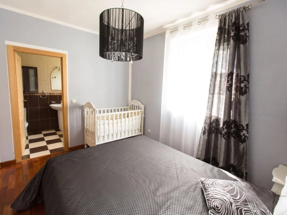 Trosoban stan 90 m² – Petrovac, Budva — fotografija 10