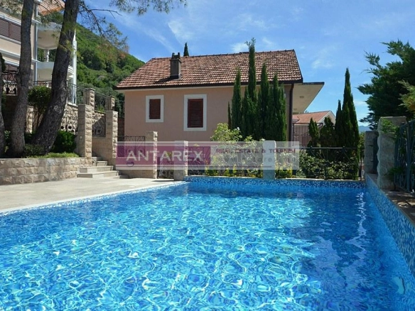 Trosoban stan 121 m² – Baošići, Herceg Novi — fotografija 11