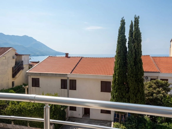 Izdavanje: Jednosoban stan 57 m² – Bečići, Budva — fotografija 5