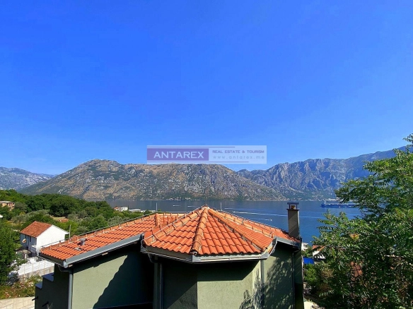 Dvosoban stan 56 m² – Prčanj, Kotor — fotografija 2
