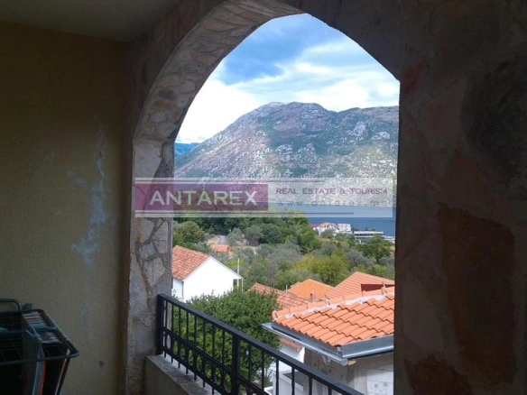 Dvosoban stan 56 m² – Prčanj, Kotor — fotografija 3
