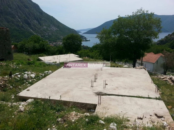 Plac 925 m² – Risan, Kotor — fotografija 14