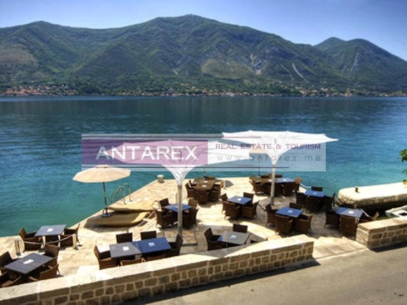 Poslovni prostor – Dobrota, Kotor — fotografija 4