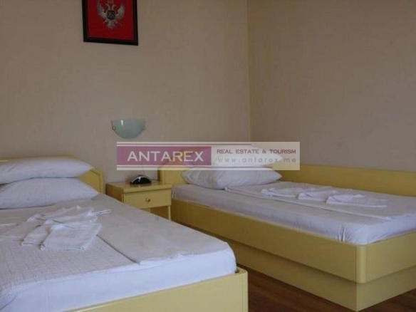 Poslovni prostor 3.600 m² – Kumbor, Herceg Novi — fotografija 8