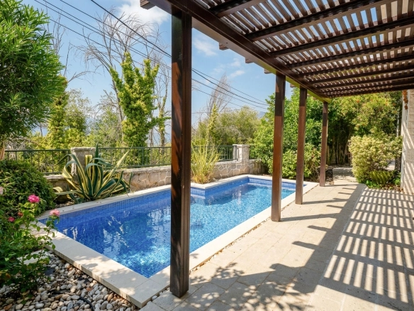 Kuća 240 m² – Donja Lastva, Tivat — fotografija 9