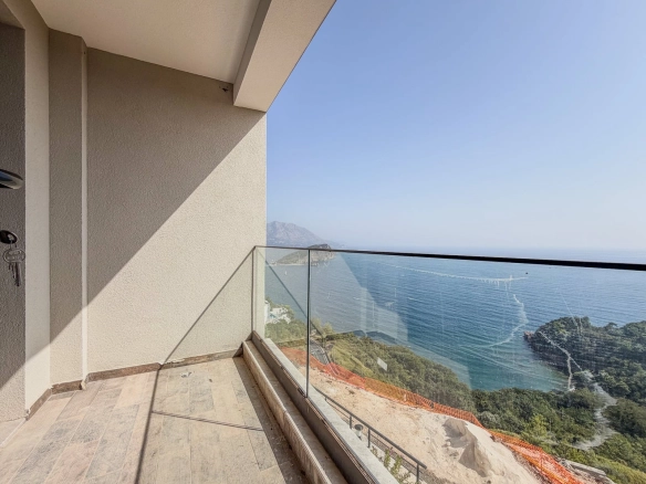 Trosoban stan 93 m² – Komoševina, Budva — fotografija 13