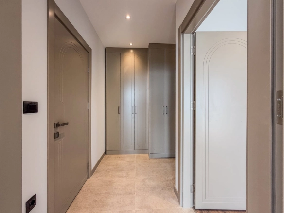 Trosoban stan 93 m² – Komoševina, Budva — fotografija 19