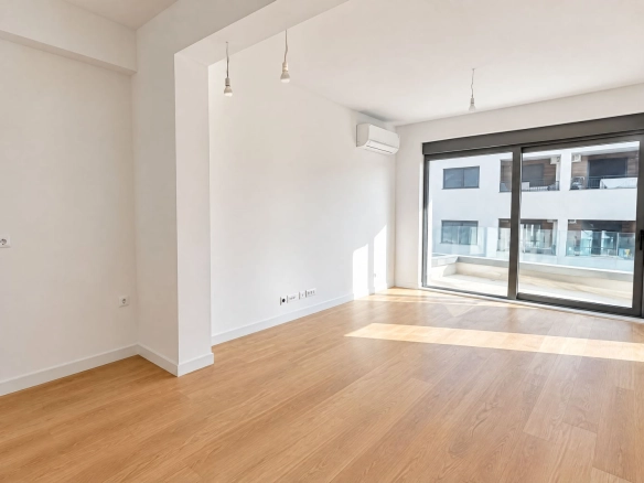 Dvosoban stan 74 m² – Bečići, Budva — fotografija 2