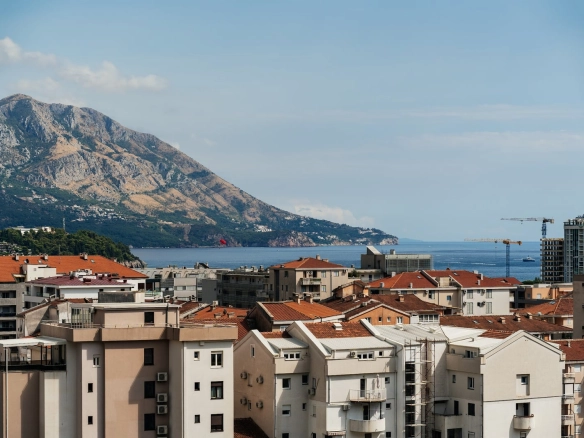 Trosoban stan 174 m² – Dubovica, Budva — fotografija 13