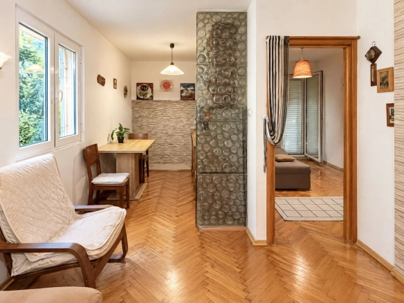 Izdavanje: Dvosoban stan 52 m² – Budva — fotografija 4