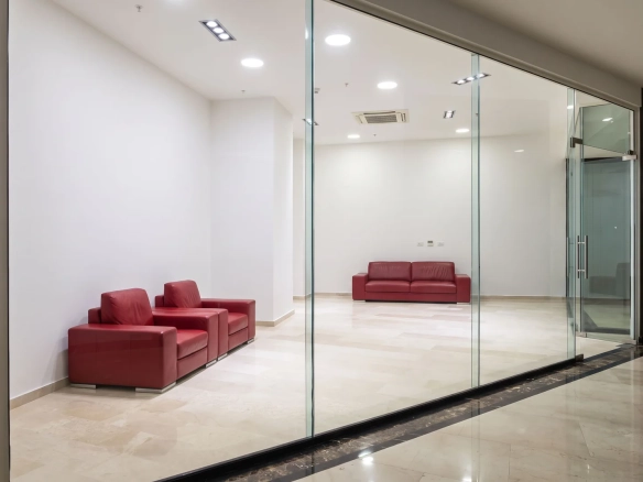 Izdavanje: Poslovni prostor 45 m² – Budva — fotografija 5