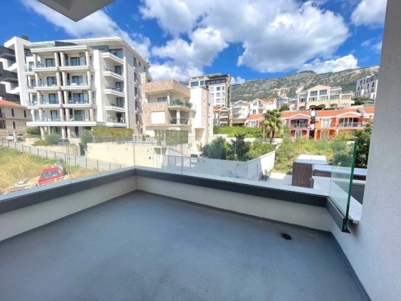 Dvosoban stan 69 m² – Bečići, Budva — fotografija 6