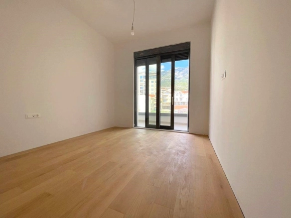 Dvosoban stan 69 m² – Bečići, Budva — fotografija 11