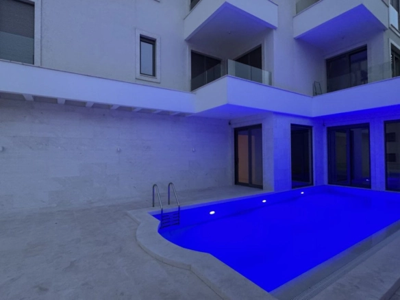 Dvosoban stan 74 m² – Bečići, Budva — fotografija 17
