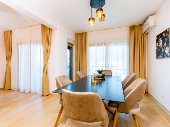 Dvosoban stan 110 m² – Pržno, Budva — fotografija 5
