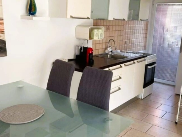 Dvosoban stan 56 m² – Donja Lastva, Tivat — fotografija 4