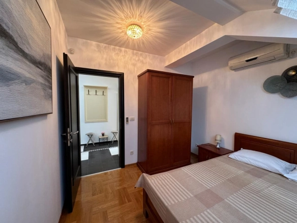 Dvosoban stan 108 m² – Budva — fotografija 11