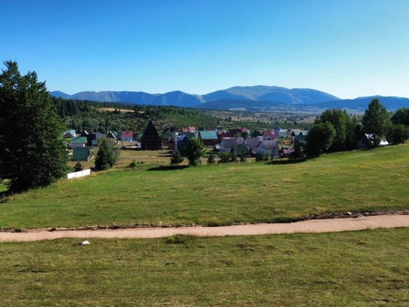 Plac 45.122 m² – Žabljak — fotografija 15
