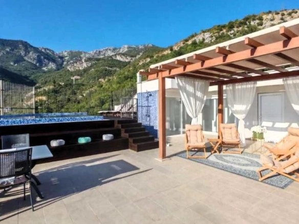 Trosoban stan 325 m² – Rafailovići, Budva — fotografija 14