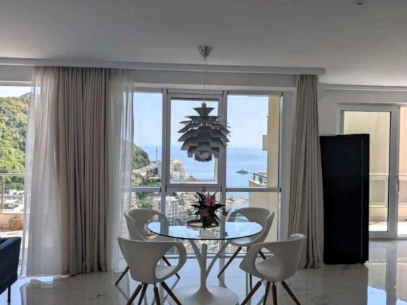 Trosoban stan 325 m² – Rafailovići, Budva — fotografija 17