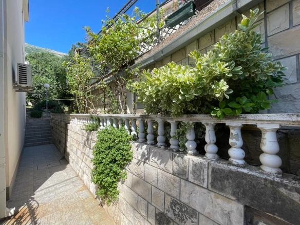 Kuća 334 m² – Sutomore, Bar — fotografija 9
